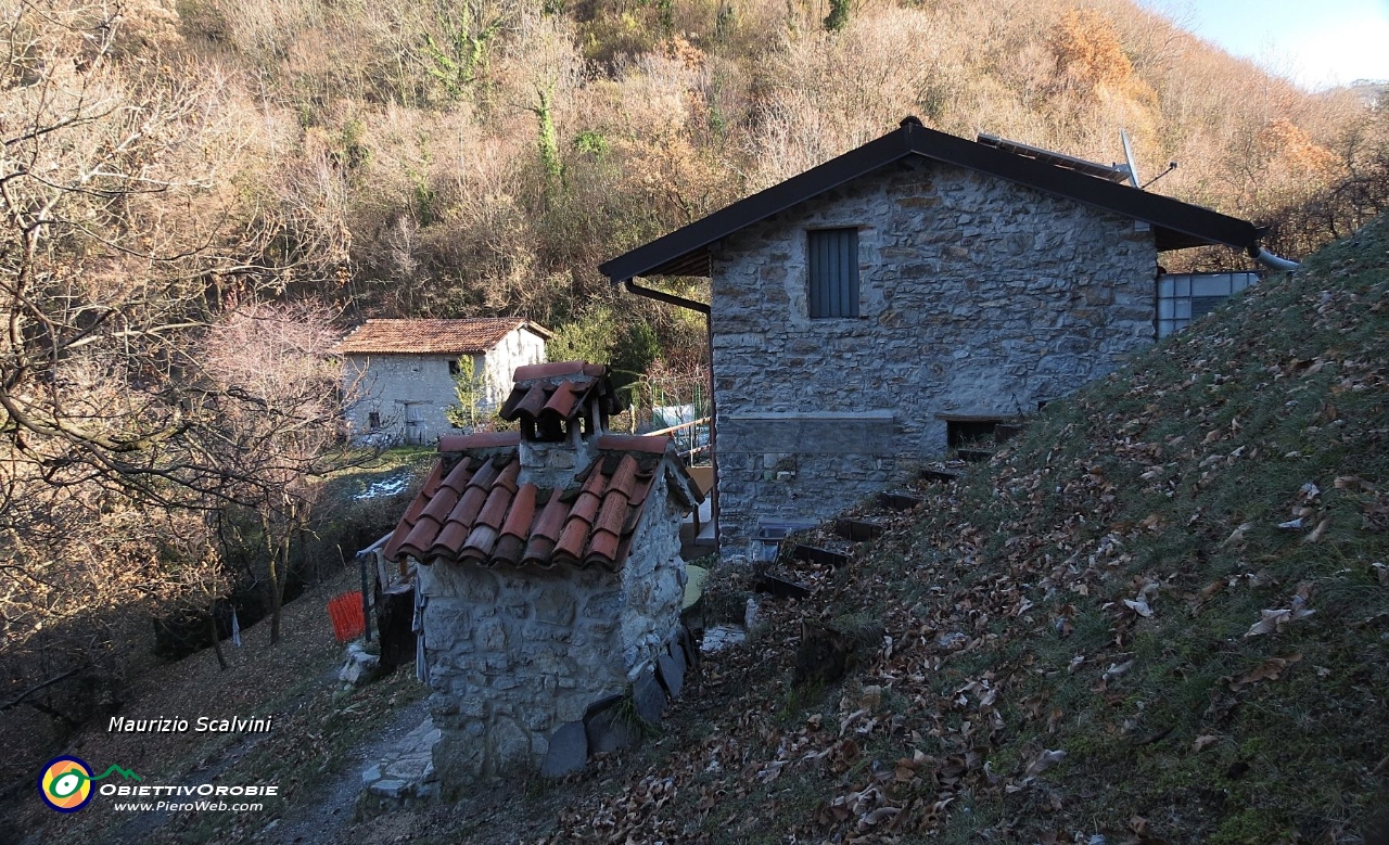 18 Le cascine della Forcella di Camblì....JPG